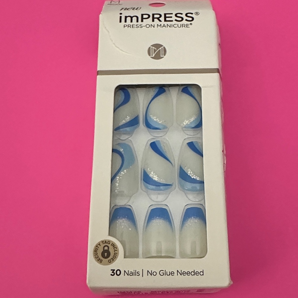 imPRESS Blue and White Swirl Press-On Nails